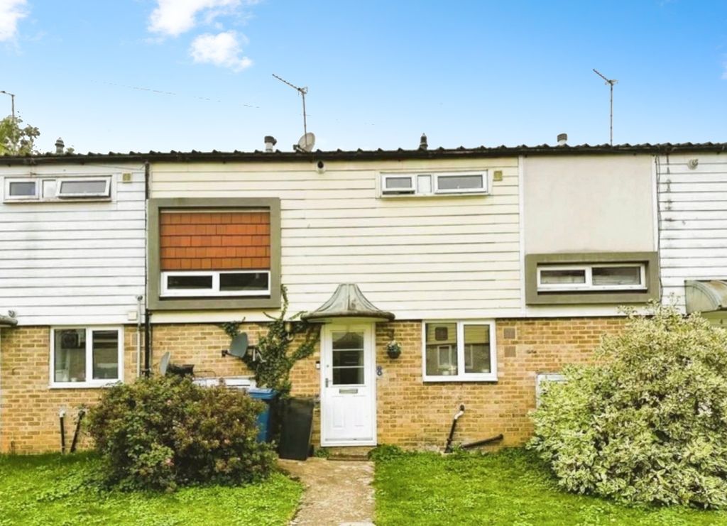 Property photo 3 of 8 Pbox-Img.Jpg