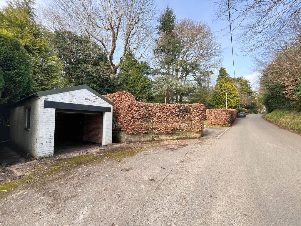 Property photo 2 of 4