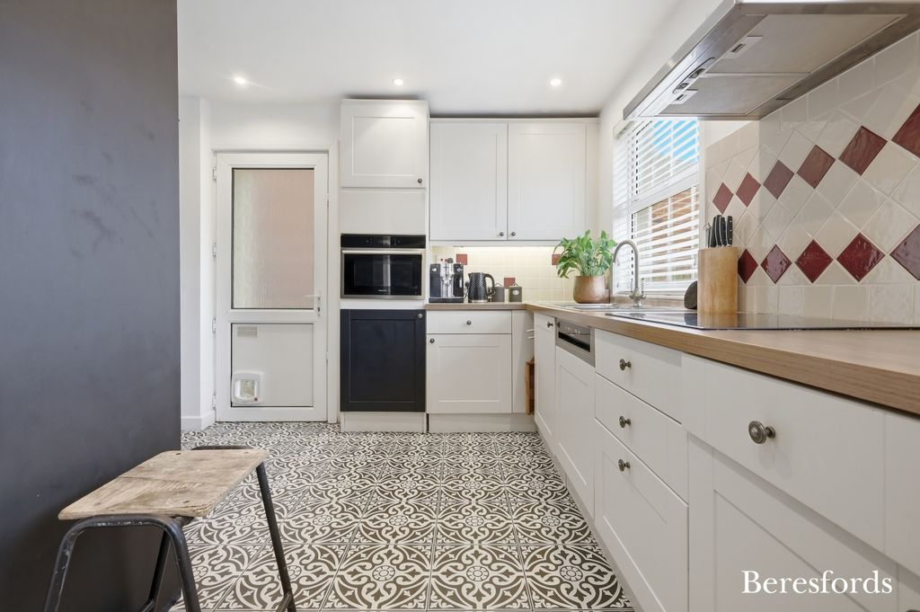 Property photo 3 of 30 Picture 3