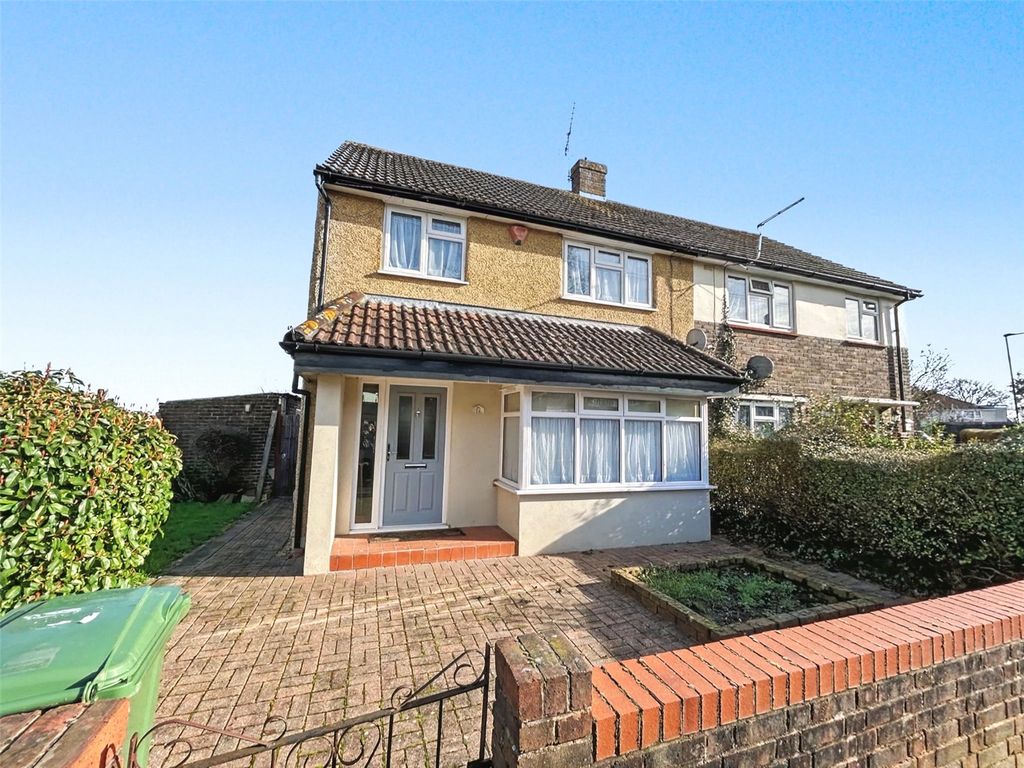 Property photo 1 of 14 External