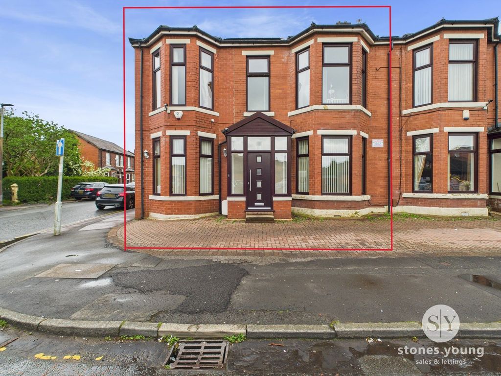 Property photo 1 of 26