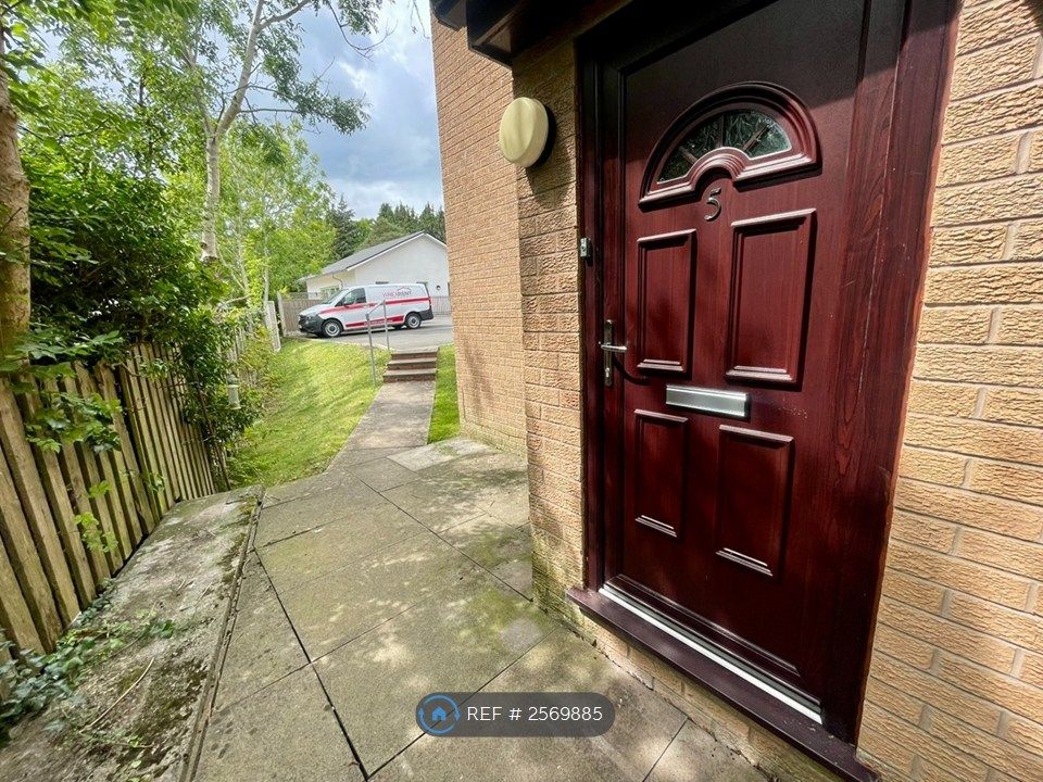 Property photo 2 of 9