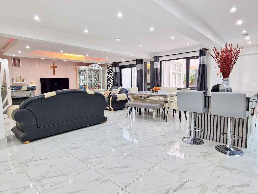 Property photo 2 of 21 20250918_123046.Jpg