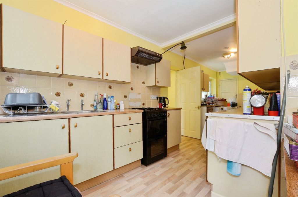 Property photo 2 of 16