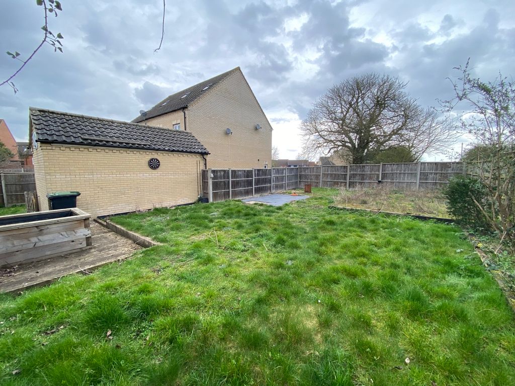 Property photo 1 of 5