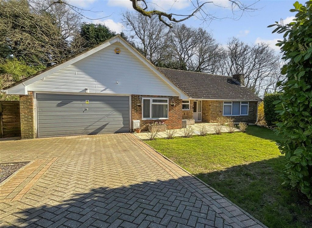 Property photo 3 of 17 Front New