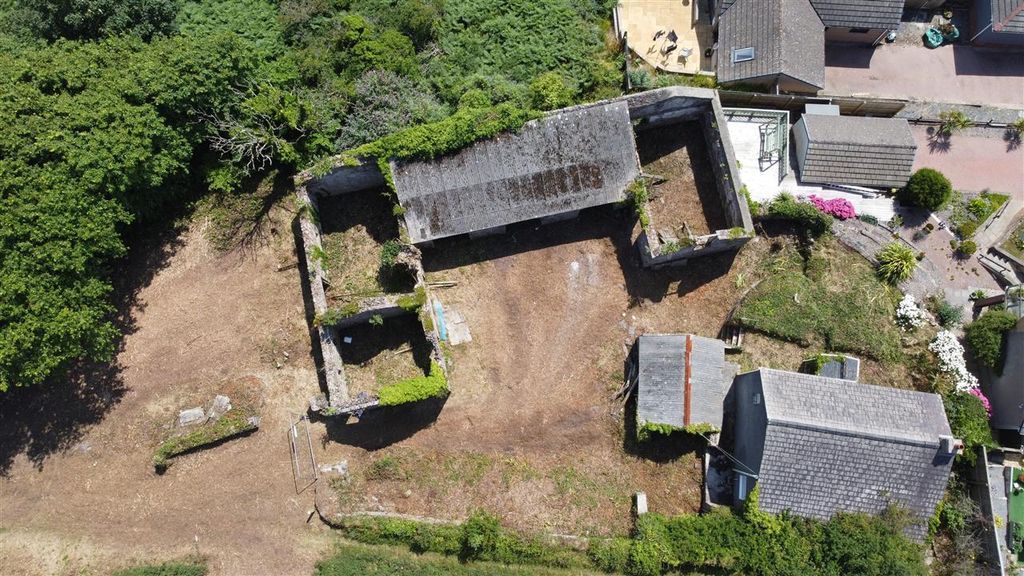 Property photo 3 of 13 Planning Permission