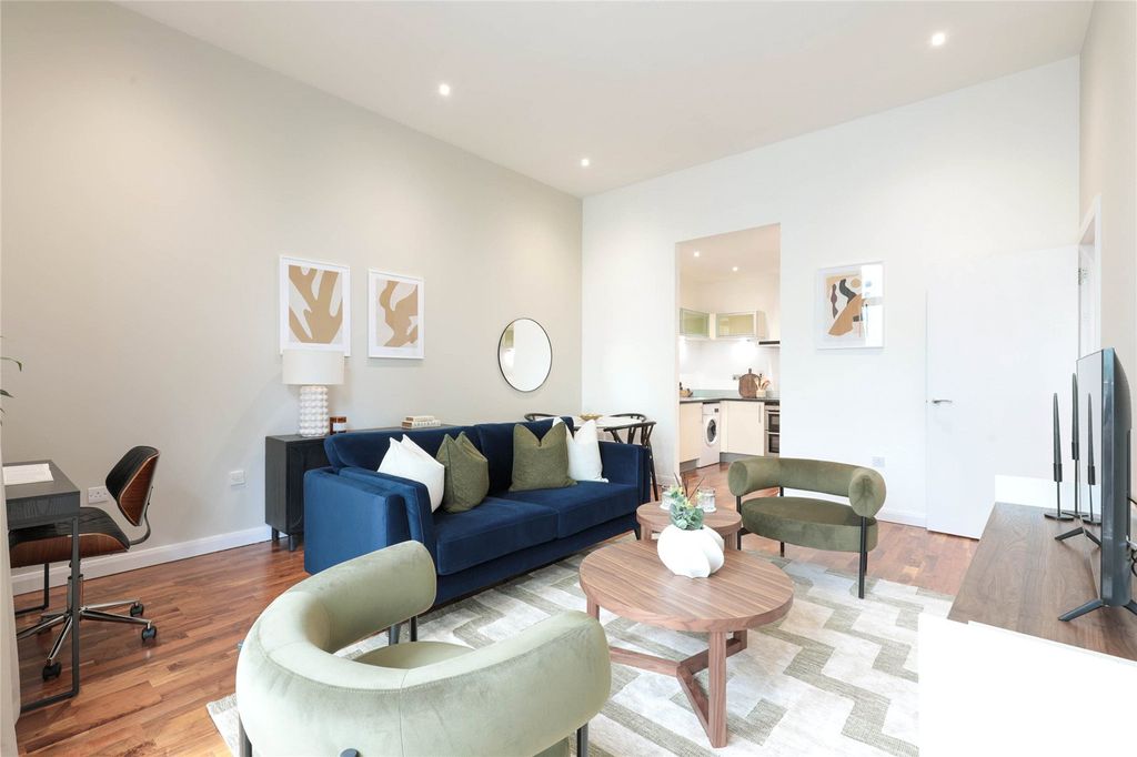 Property photo 1 of 10 Reception Room