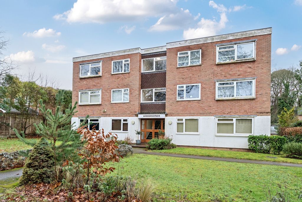 Property photo 1 of 12 1396402-18-6960Db...