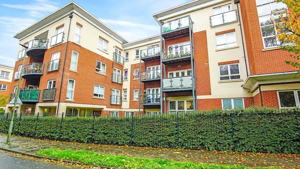 Property photo 1 of 10