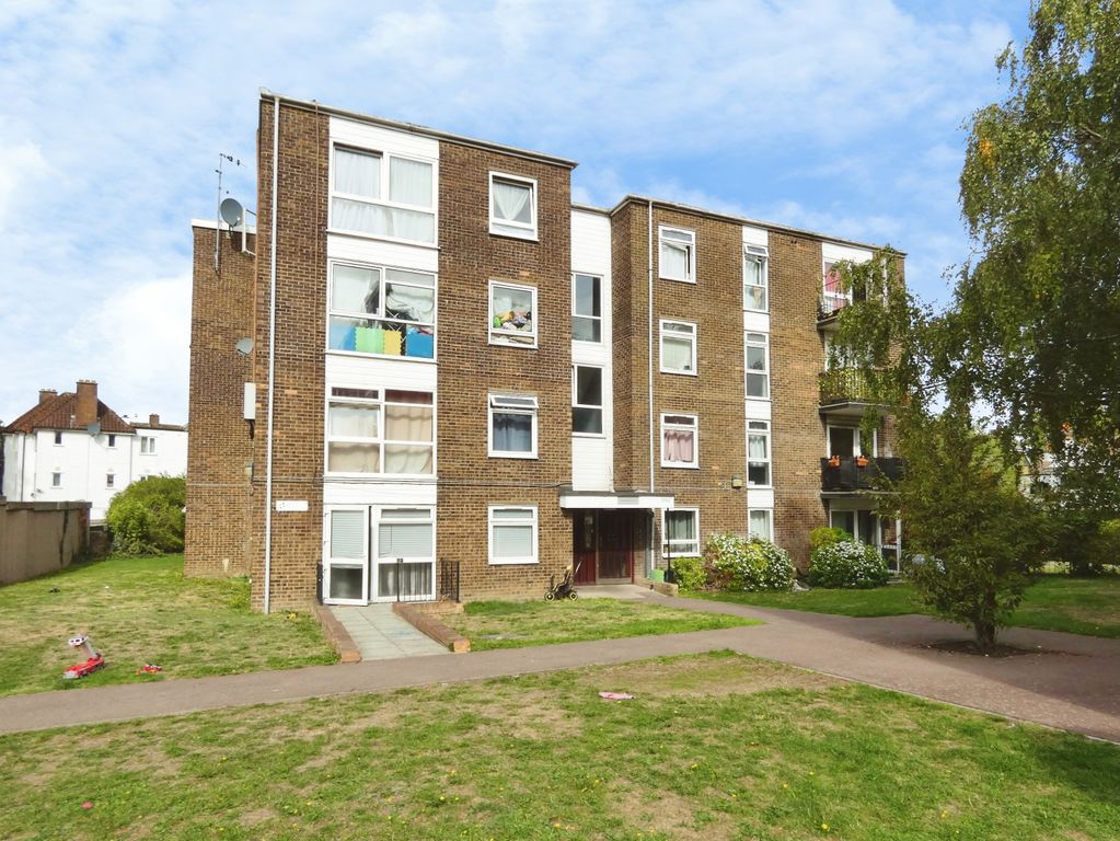 Property photo 1 of 6 Exterior