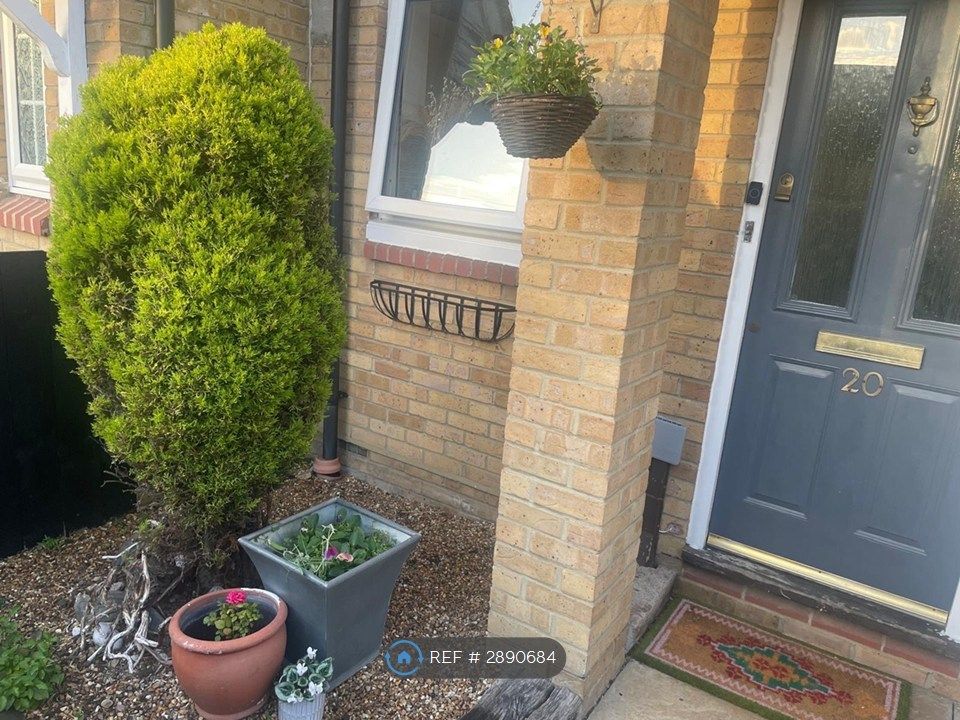 Property photo 1 of 31