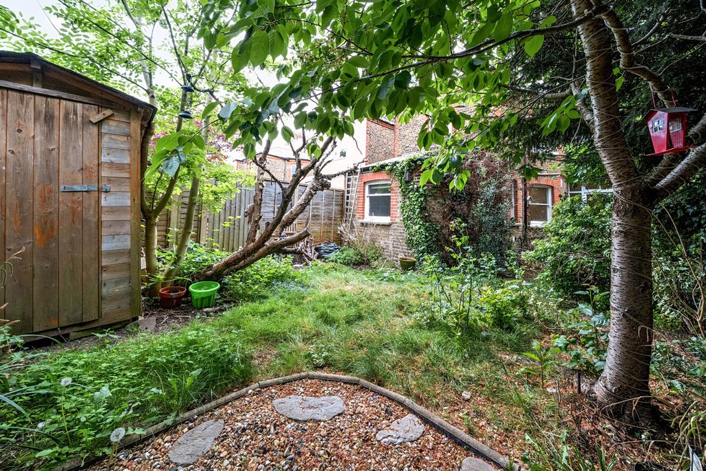 Property photo 2 of 9 2-69Fb3d6235E90-1...