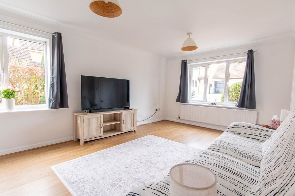 Property photo 3 of 24 Picture No. 25