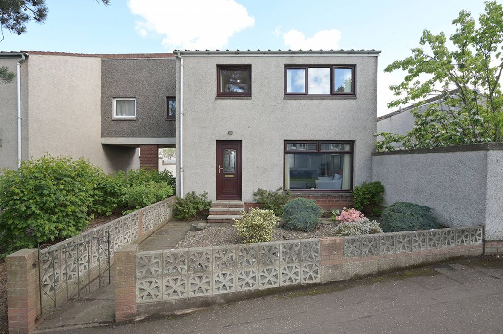Property photo 1 of 30