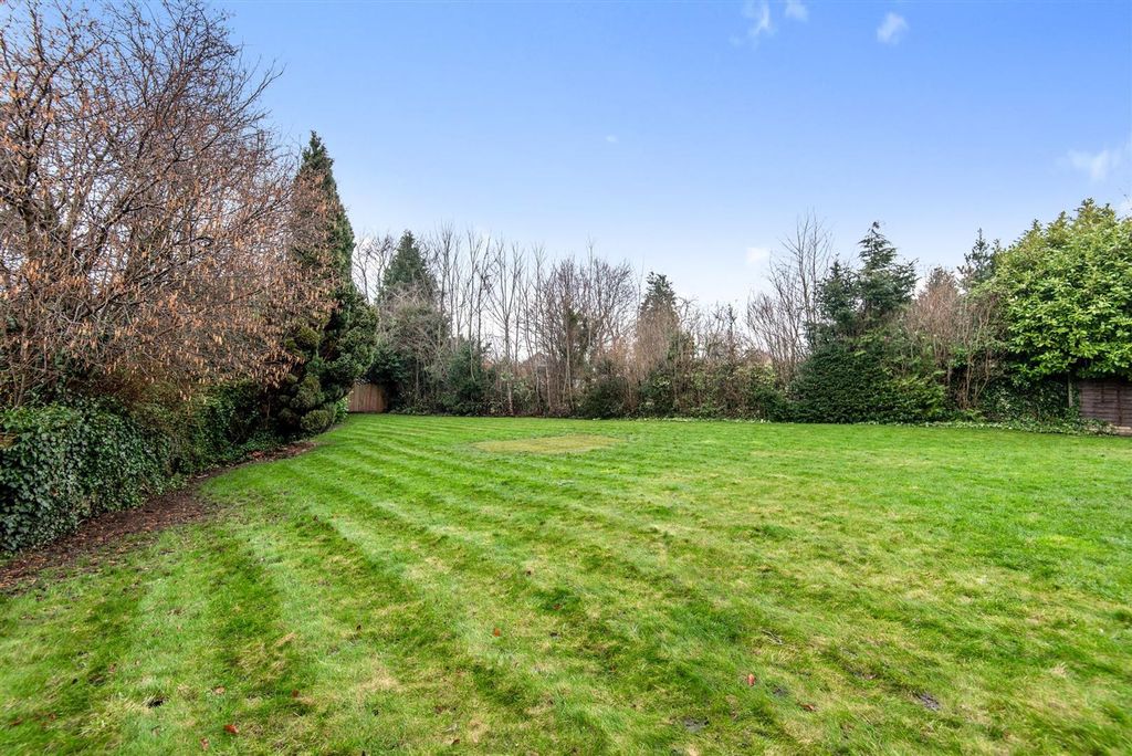 Property photo 3 of 21 819098 (3)E.Jpg