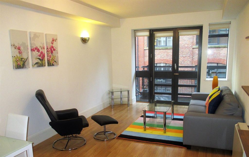 Property photo 2 of 26