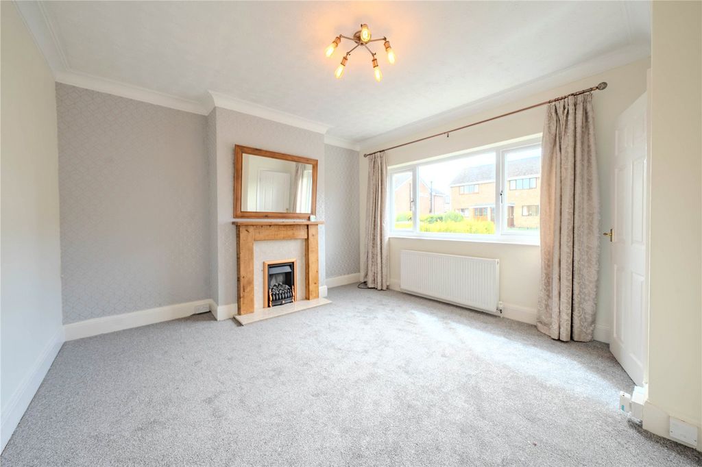 Property photo 2 of 13 Picture No. 08