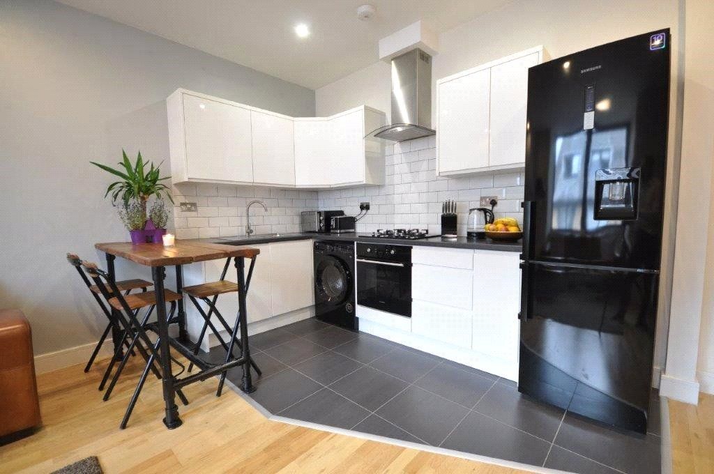 Property photo 3 of 8 Picture No. 06