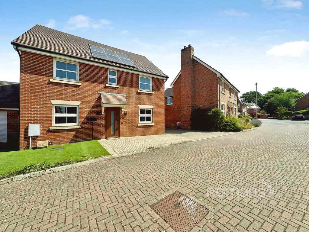 Property photo 1 of 23 Pbox-Img.Jpg