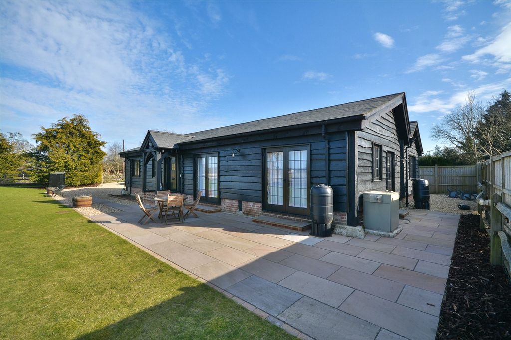 Property photo 1 of 21 Picture No. 26