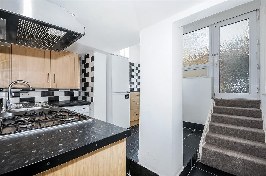 Property photo 2 of 5 54Cf8995Bda0B-8563 (2).Jpg