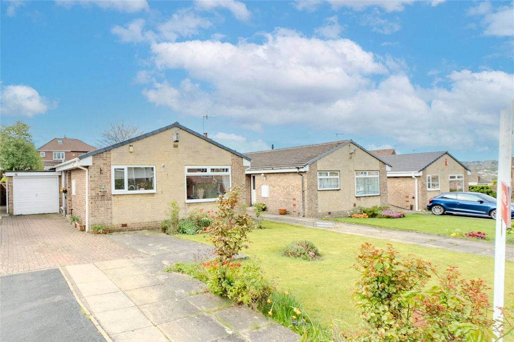 Property photo 2 of 19 Picture No. 29
