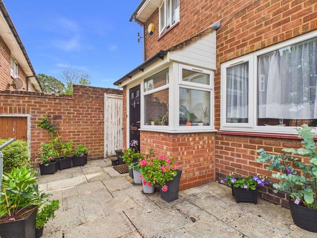 Property photo 3 of 17 Picture No. 04