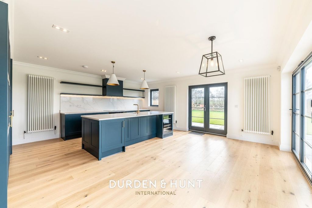 Property photo 2 of 40 Meadow-67.Jpg