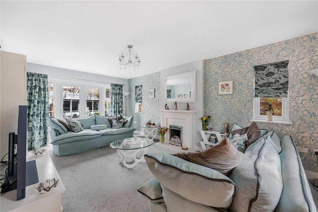 Property photo 2 of 28 Picture No. 58