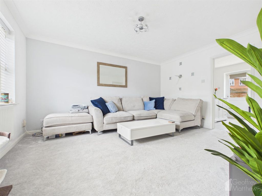 Property photo 2 of 27 Cam02365G0-Pr0455-Still001.Jpg