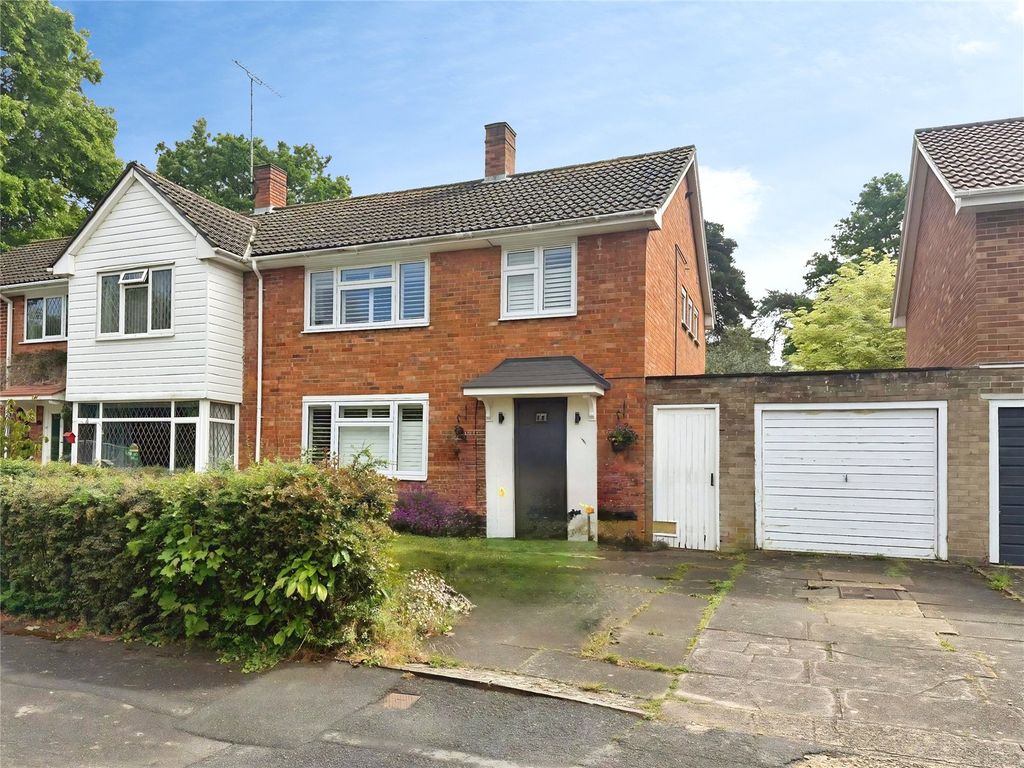 Property photo 1 of 11 Picture No. 16