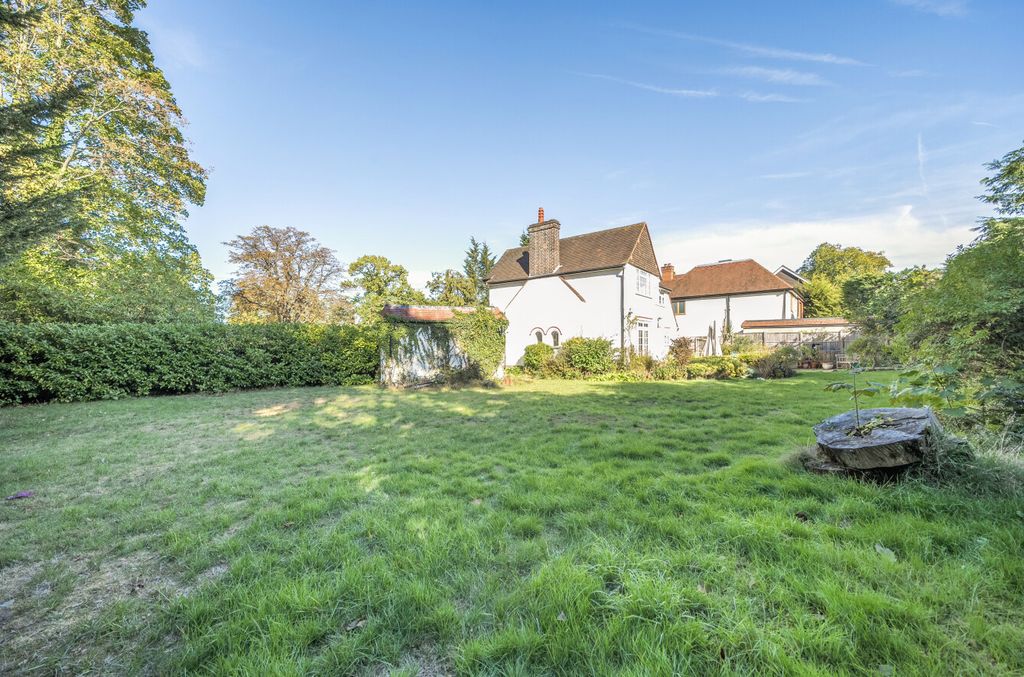 Property photo 1 of 24 1358995-18-68d559...