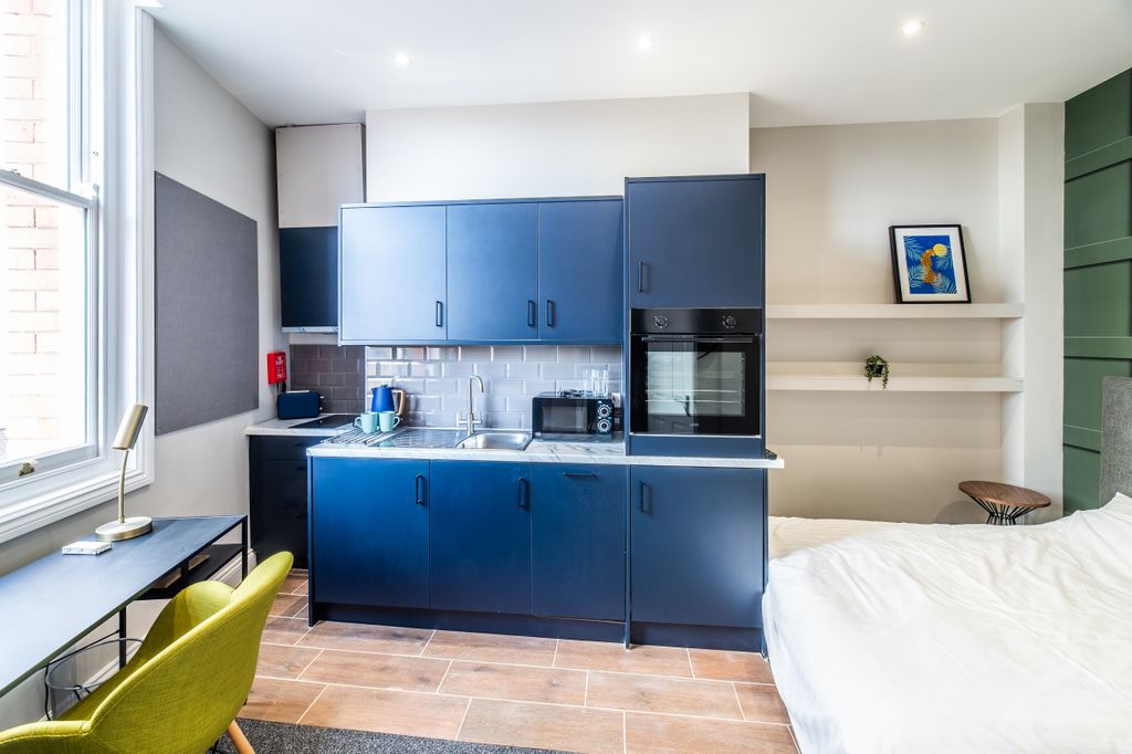 Property photo 1 of 10 Canning Place B105-002