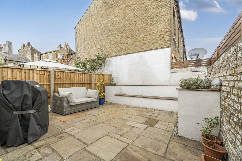 Property photo 3 of 29 Rear Garden