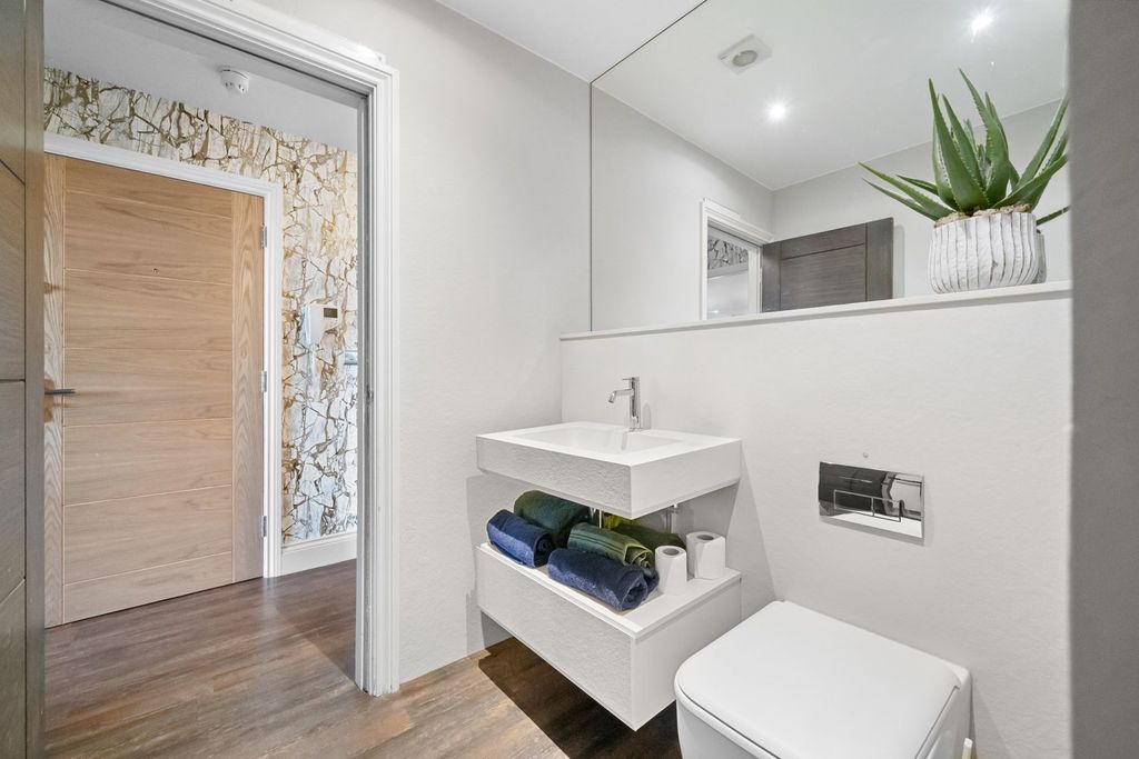 Additional image 15 of 2 bed flat for saleWeld Road, Birkdale PR8