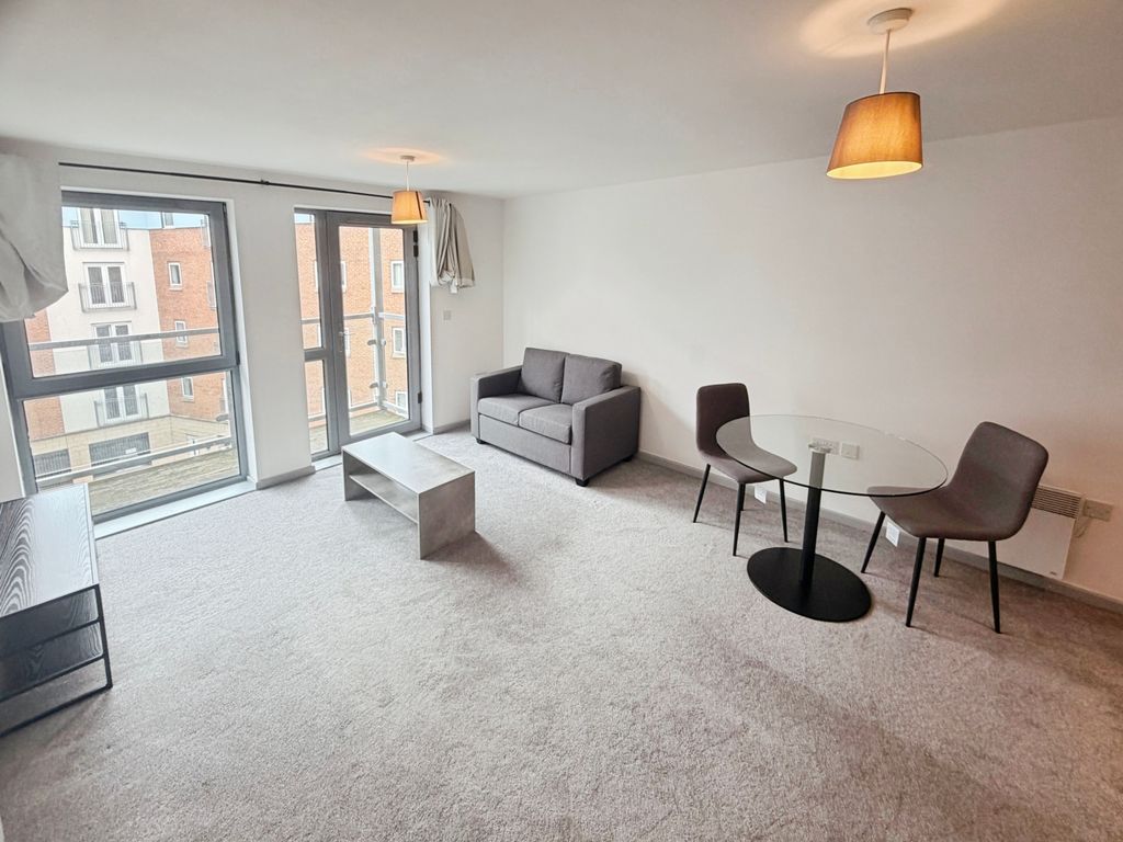 Property photo 2 of 9