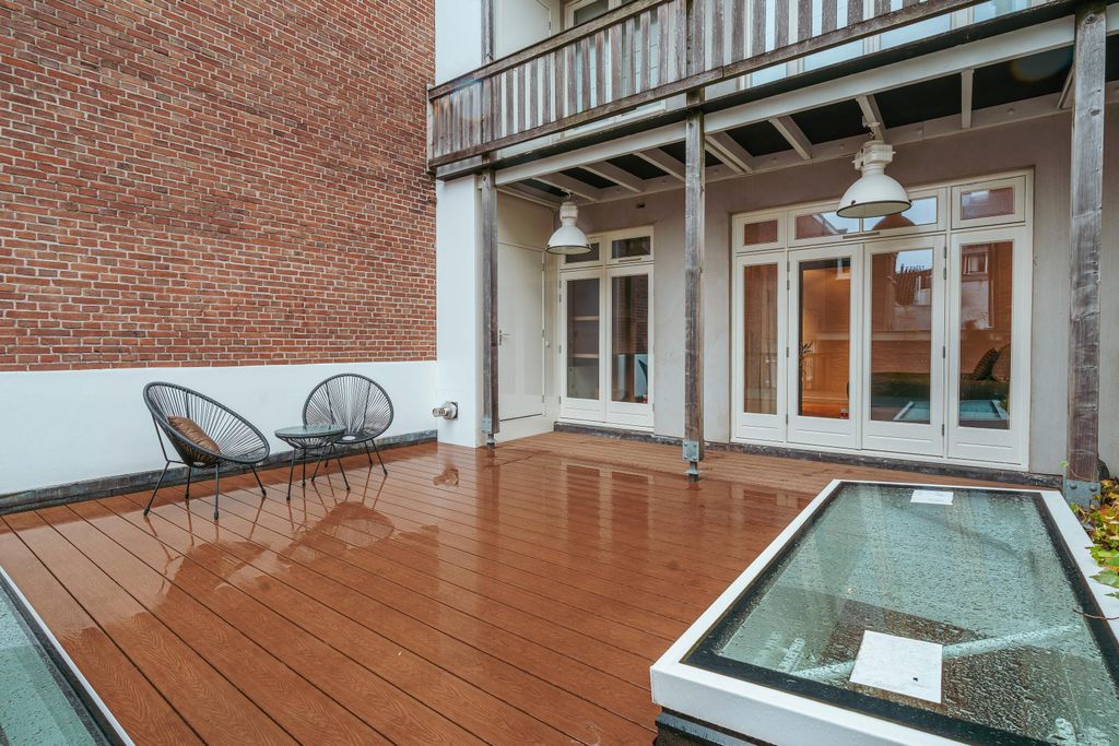 Property photo 3 of 40