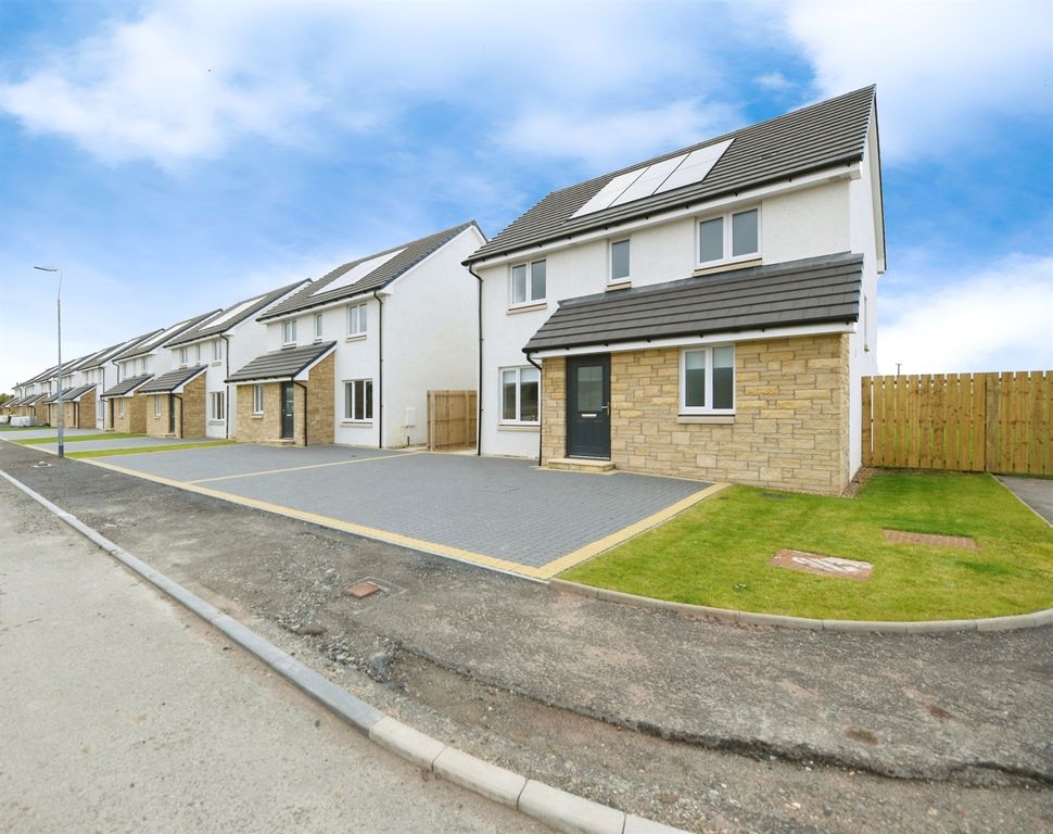 Additional image 8 of 3 bed detached house for saleRiverside Gardens, Cronberry, Cumnock KA18