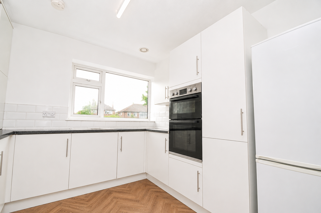 Property photo 3 of 9 9A4A4E3B-3B63-4A9E-8Bc1-62c3834601d0