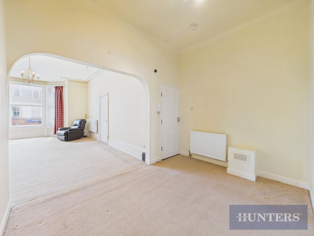 Property photo 3 of 15 Cam05316G0-Pr0119-Still007.Jpg