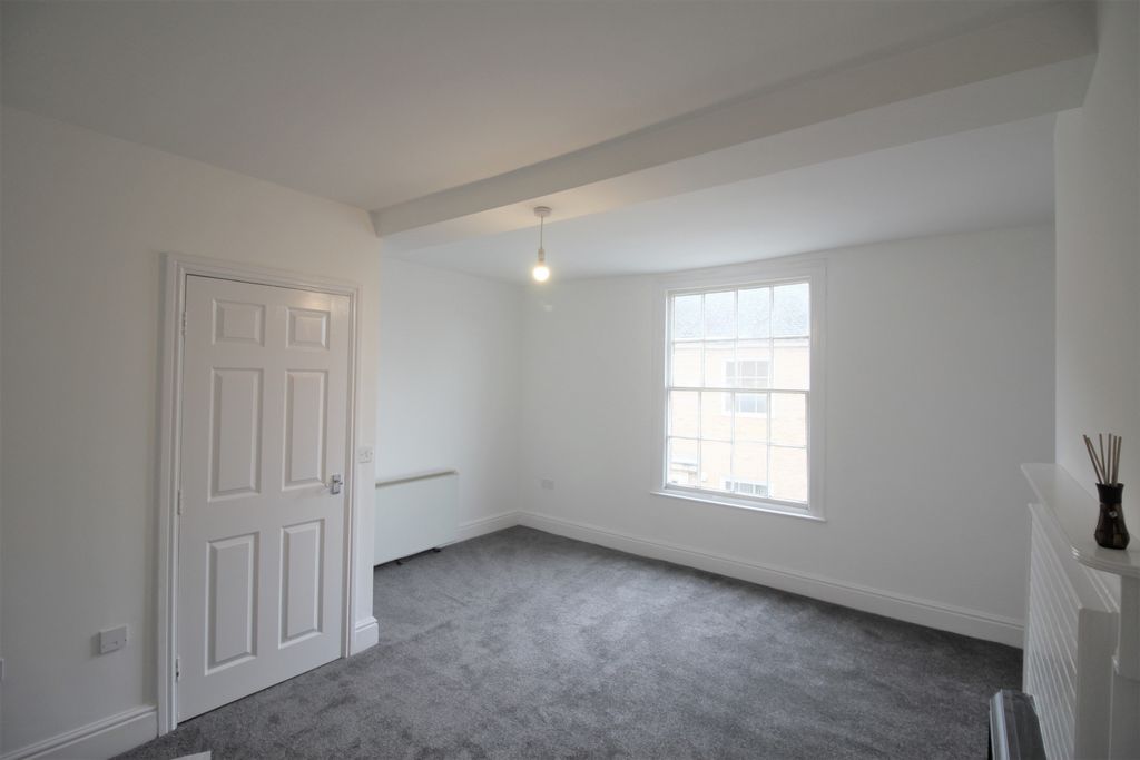 Property photo 3 of 6 Photo 3