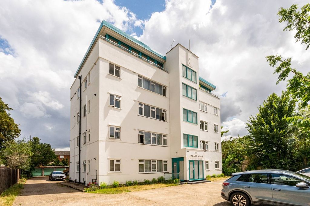 Property photo 1 of 7