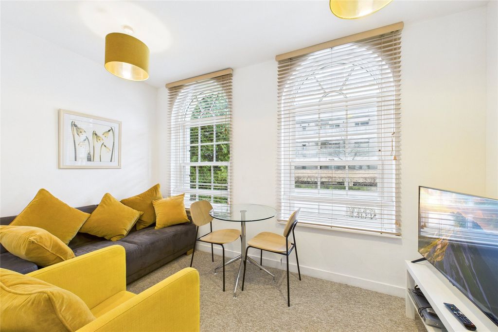 Property photo 1 of 5 Picture No. 04