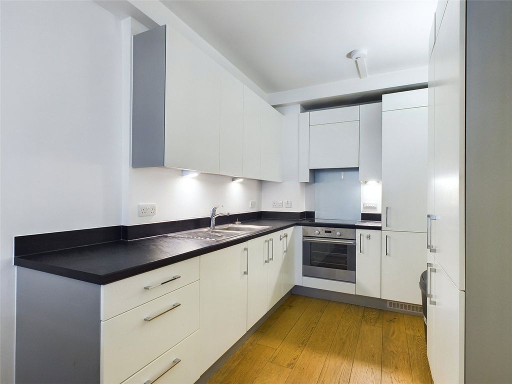 Property photo 2 of 12 Kitchen