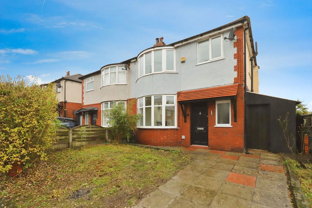 Property photo 1 of 28