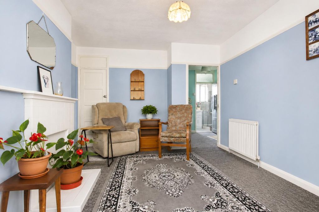 Property photo 2 of 7 E53Ca8d2-8812-43d2-Adb6-825Fbb359Cde.Png