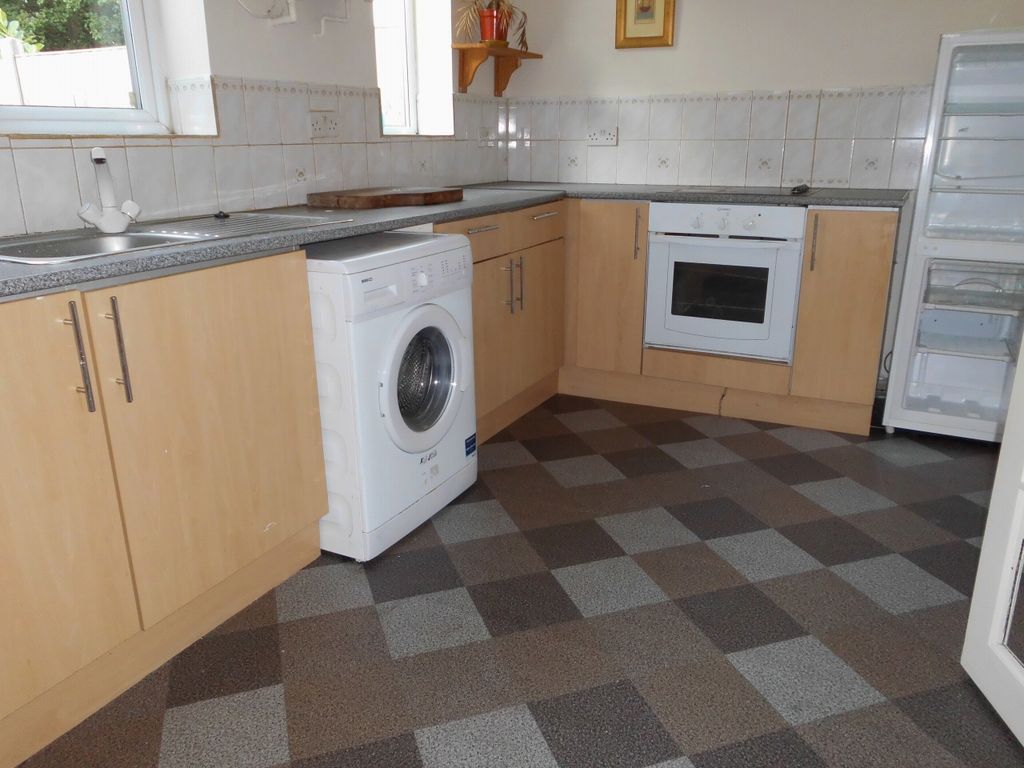 Property photo 3 of 7 Photograph 3