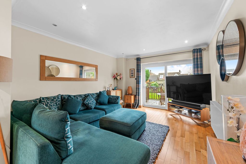 Property photo 3 of 30