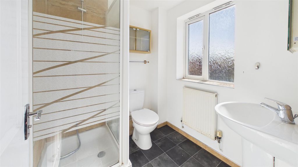 Additional image 15 of 4 bed town house for saleLarch Gardens, Bilston, West Midlands WV14